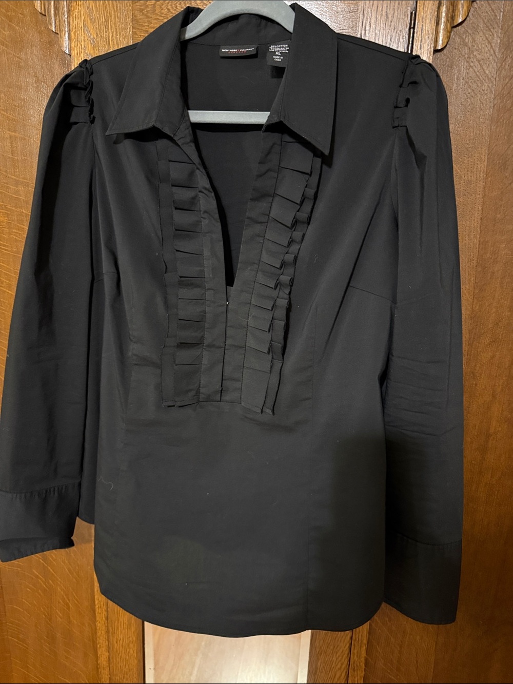 New York & Company Black Ruffle Placket Long-Sleeve Stretch Blouse, XL